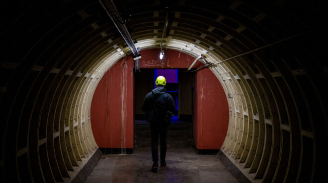 βρετανία-τα-υπόγεια-καταφύγια-του-λον-563442391