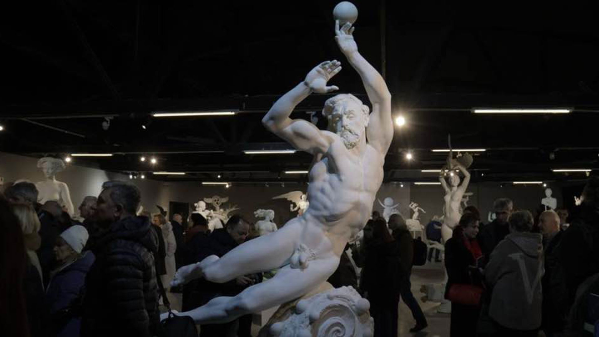 «Ιερός Κόσμος της Ουκρανίας»: Εκθεση του ελληνικής καταγωγής γλύπτη Ανατόλιι Κουστς-Κατράκη-3