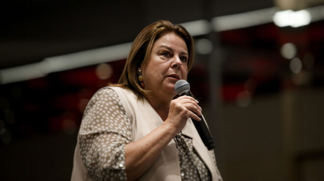 η-λούκα-κατσέλη-αποδέχεται-την-πρότασ-563414836