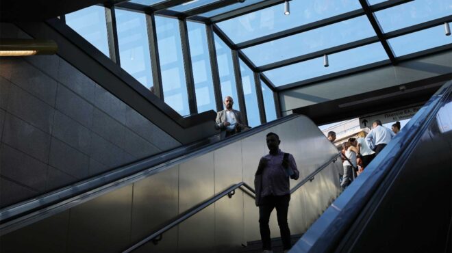 οταν-το-μετρό-της-αθήνας-συνάντησε-την-563440015