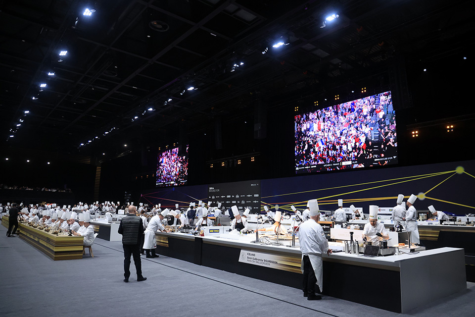 Ο μαρκαδόρος του Τραμπ-2