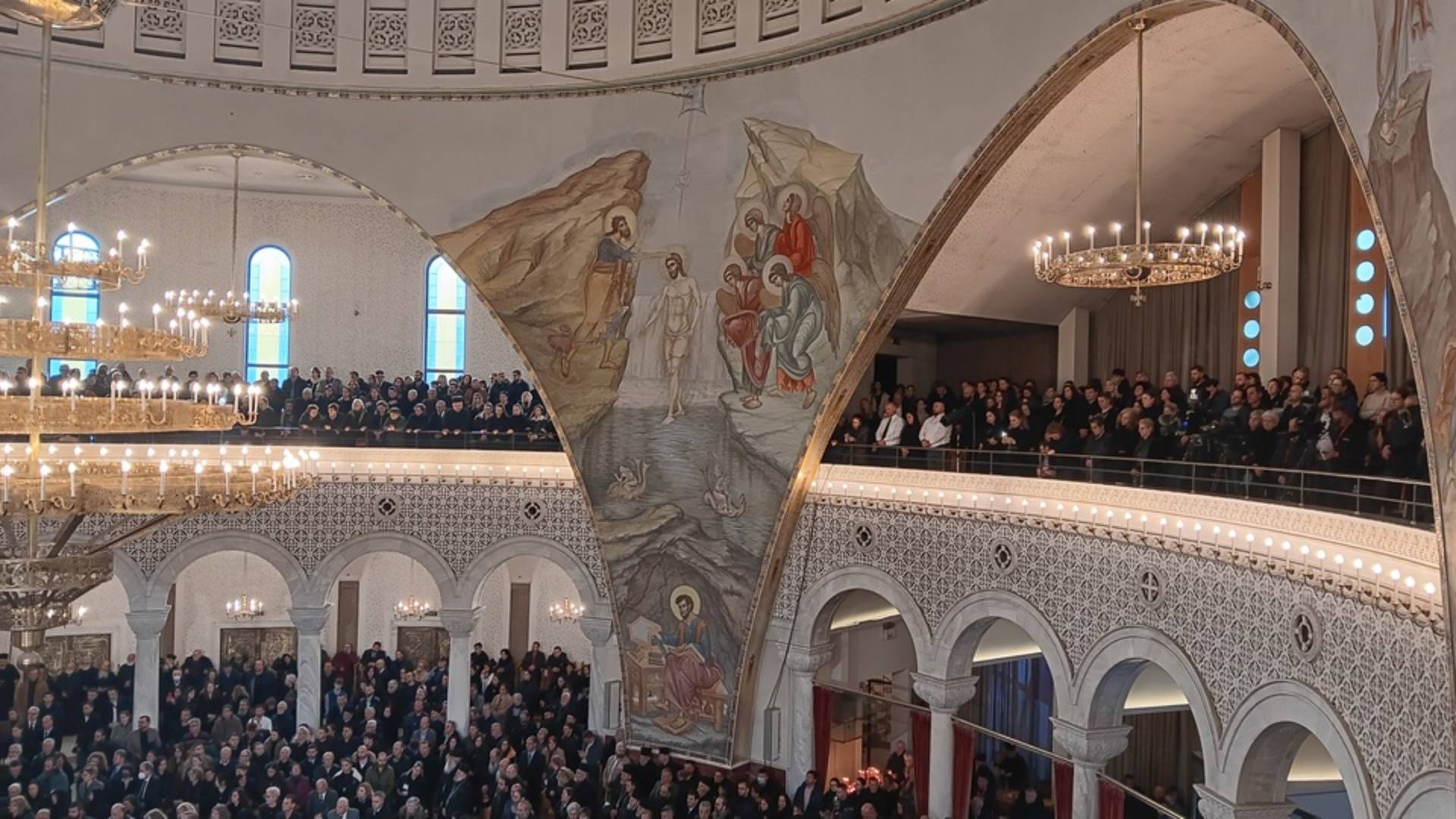 Το τελευταίο αντίο στον μακαριστό Αρχιεπίσκοπο Αναστάσιο-1