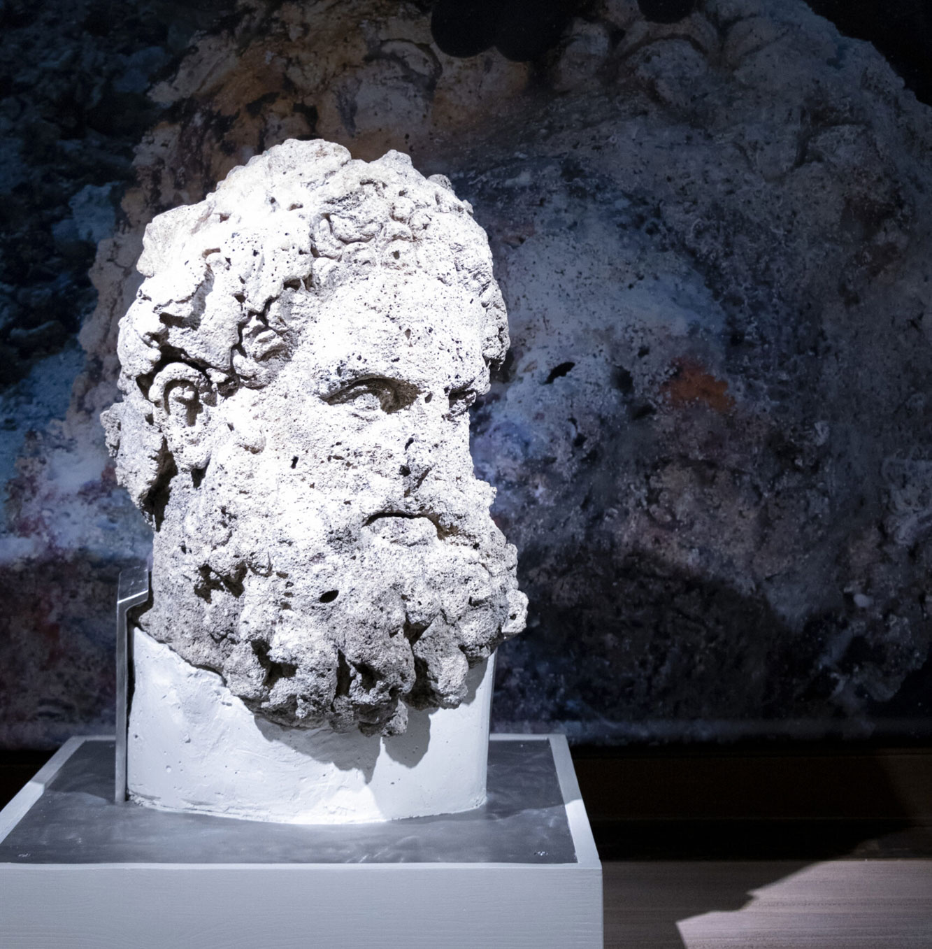 Από τα νομικά βιβλία του Κώστα Σημίτη μέχρι το ναυάγιο των Αντικυθήρων-2