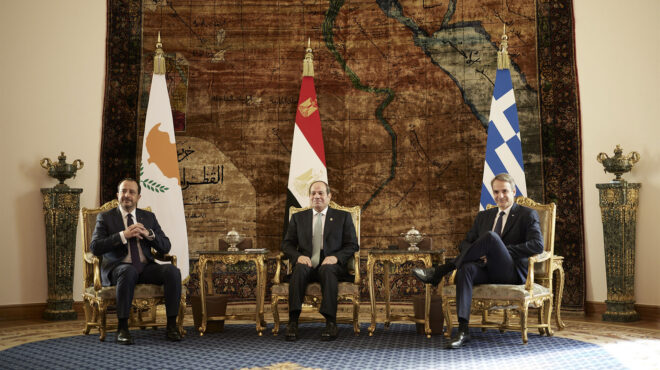 κοινή-γραμμή-με-κάιρο-για-συρία-και-λιβ-563407888