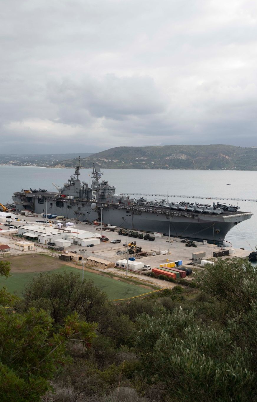 Οι αμερικανικές βάσεις παραμένουν στην Ελλάδα-2