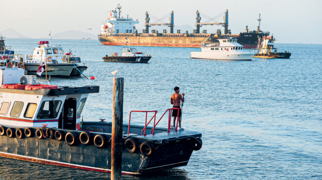 οι-ελληνες-του-παναμά-αγωνιούν-για-το-κ-563436901