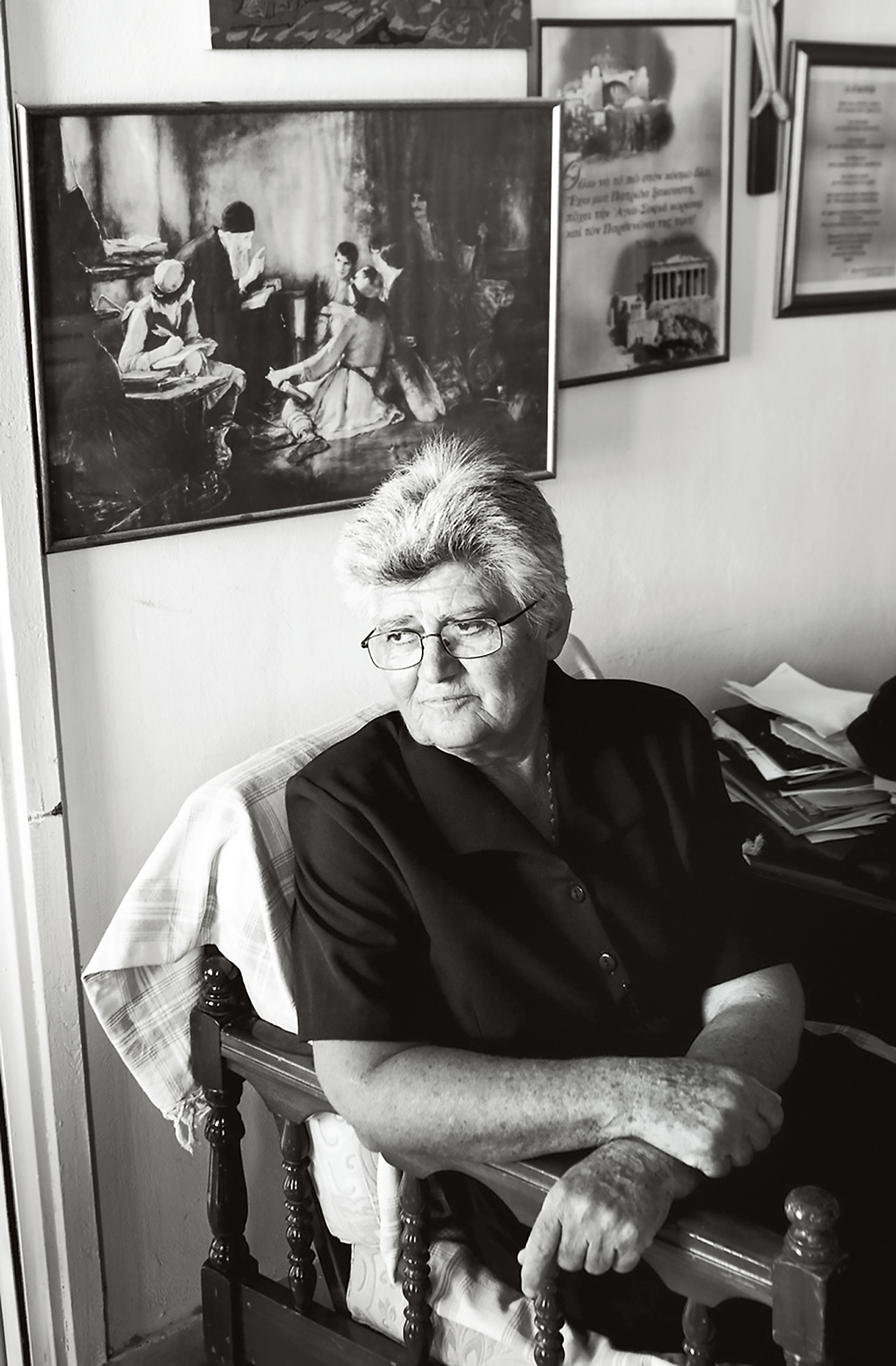 Ε. Φωκά, Ε. Περικλέους – Παπαδοπούλου: Μάθαινε στα μωρά ψιθυριστά τον Εθνικό Υμνο-1