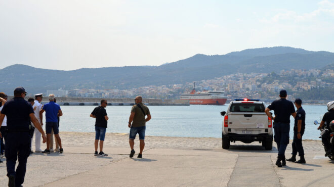 καβάλα-κατασβέστηκε-φωτιά-σε-φορτηγό-563446021