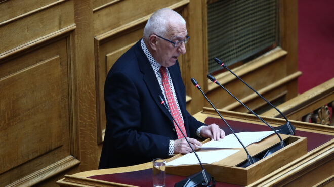 στο-μαξίμου-ο-νικήτας-κακλαμάνης-επ-563418163