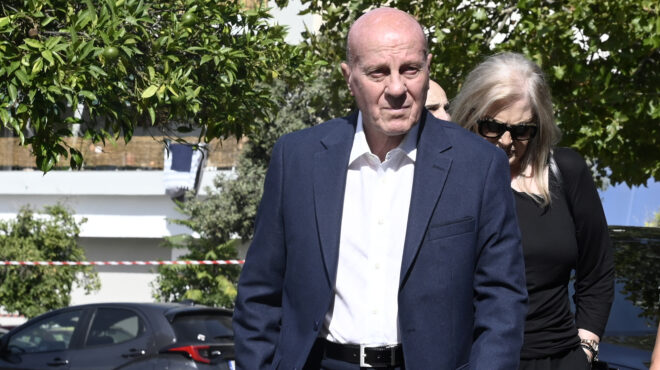 σε-κρίσιμη-κατάσταση-ο-μίμης-δομάζος-563429908