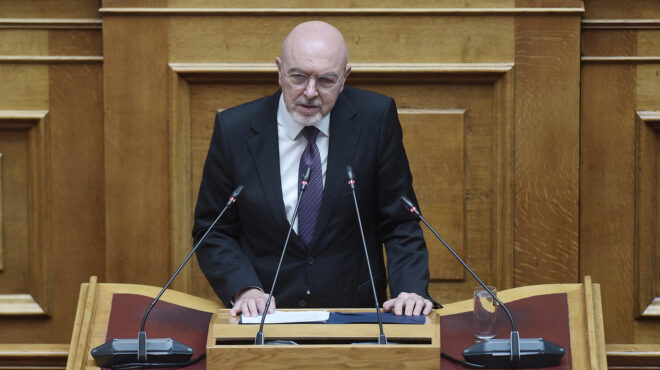 παραιτήθηκε-ο-υφυπουργός-εξωτερικών-563421799