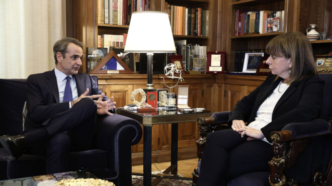 συνάντηση-μητσοτάκη-σακελλαροπούλ-563425465