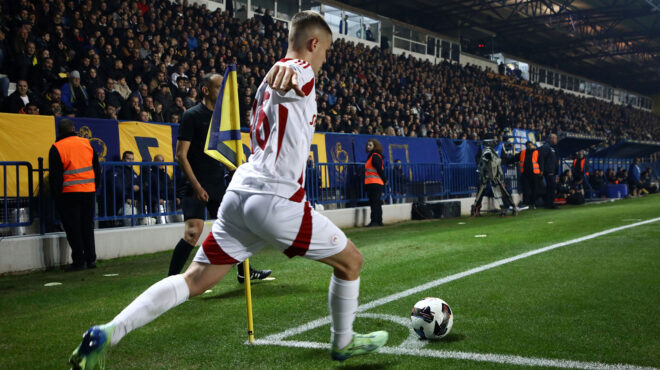 διπλό-στο-αγρίνιο-και-κορυφή-για-τον-563404285