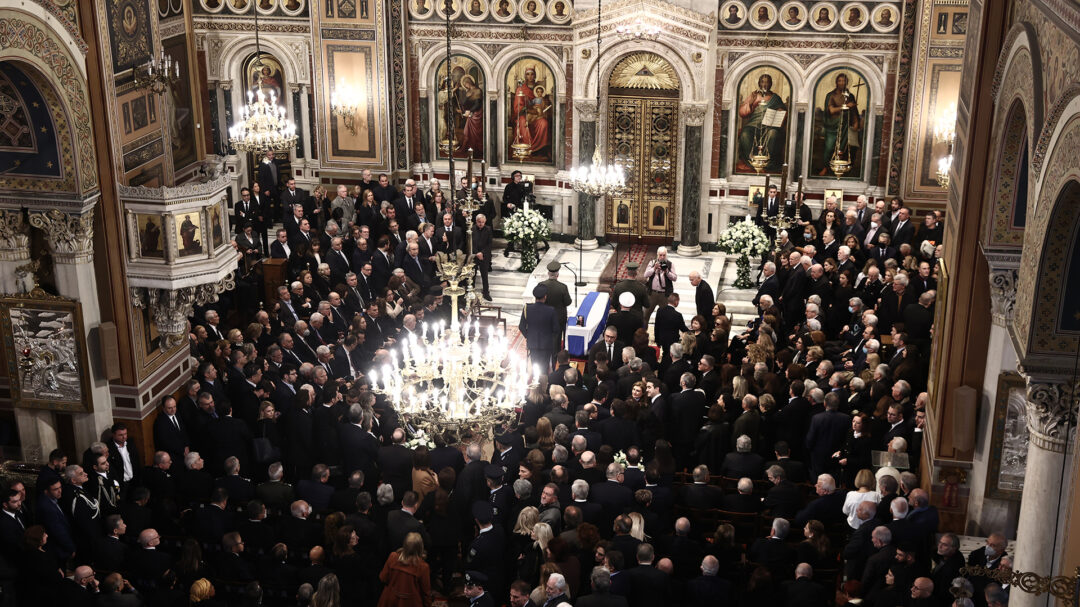 ο-αποχαιρετισμός-στον-κώστα-σημίτη-563408209