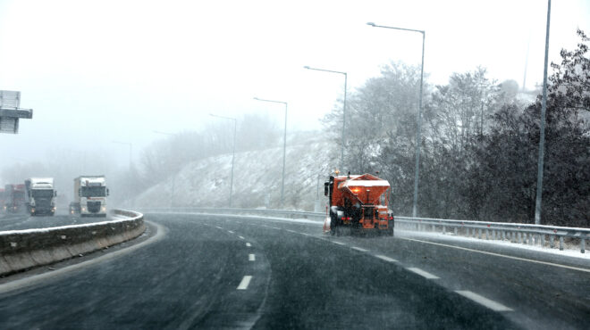 καιρός-καταιγίδες-και-χιόνια-σε-όλη-τη-563414092
