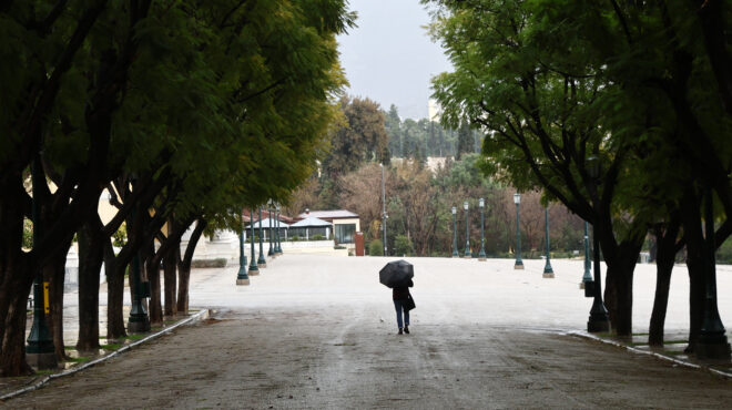 καιρός-βροχές-στα-νησιά-και-μικρή-άνοδ-563429359