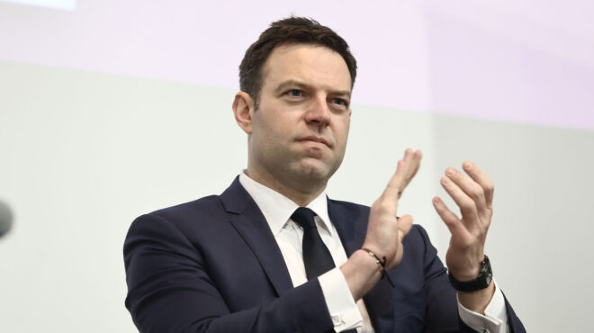 κίνημα-δημοκρατίας-παραίτηση-χουρδά-563424538