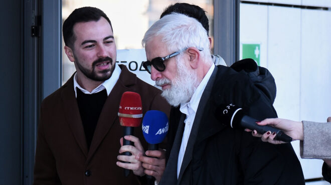 δίκη-φιλιππίδη-την-πήγα-στο-θέατρο-απ-563430238