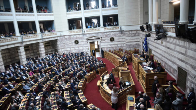 βουλή-την-παρασκευή-η-δεύτερη-ψηφοφορ-563436379
