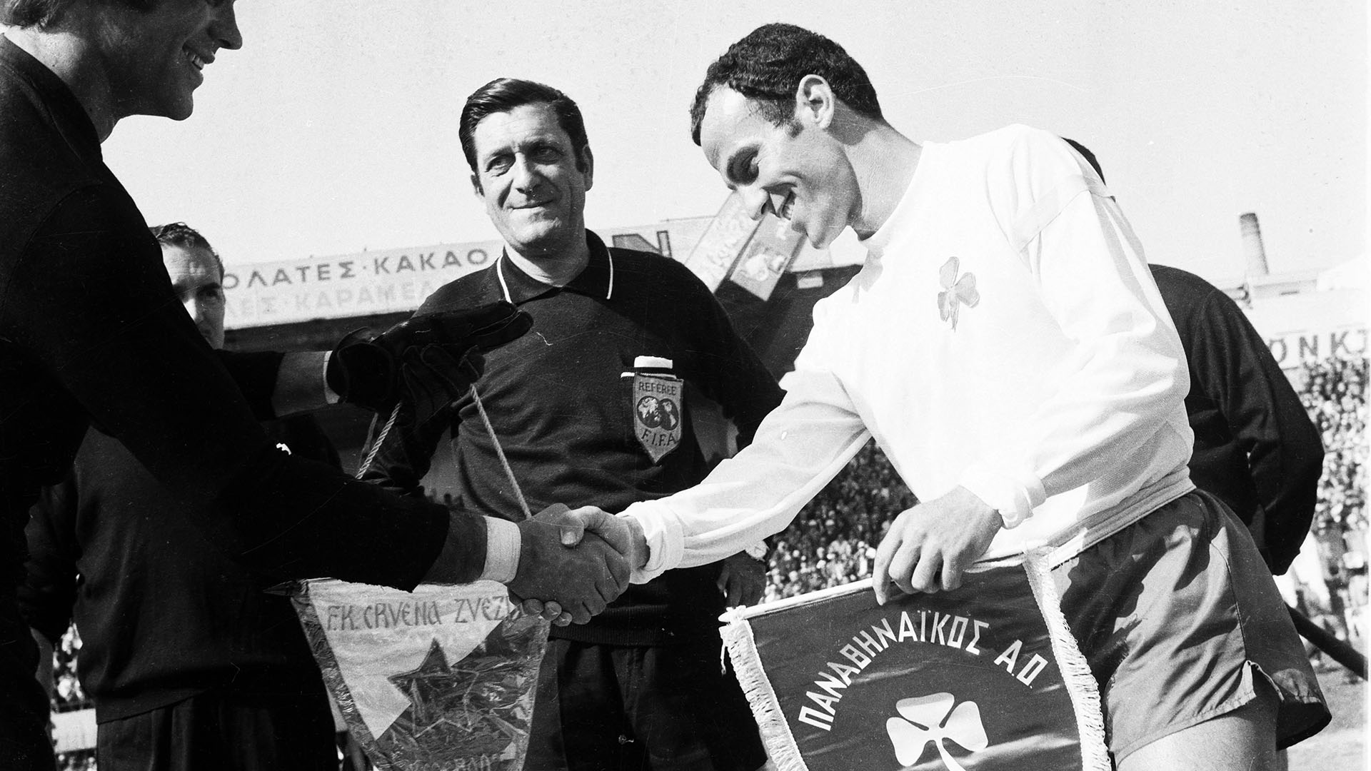 Μίμης Δομάζος (1942 – 2025): Τα μυθικά παράσημα του μεγάλου «στρατηγού»-2