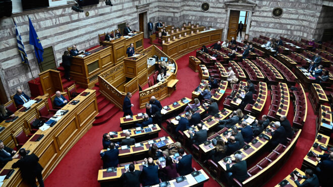 βουλή-μετωπική-για-τασούλα-συνεργασί-563436280