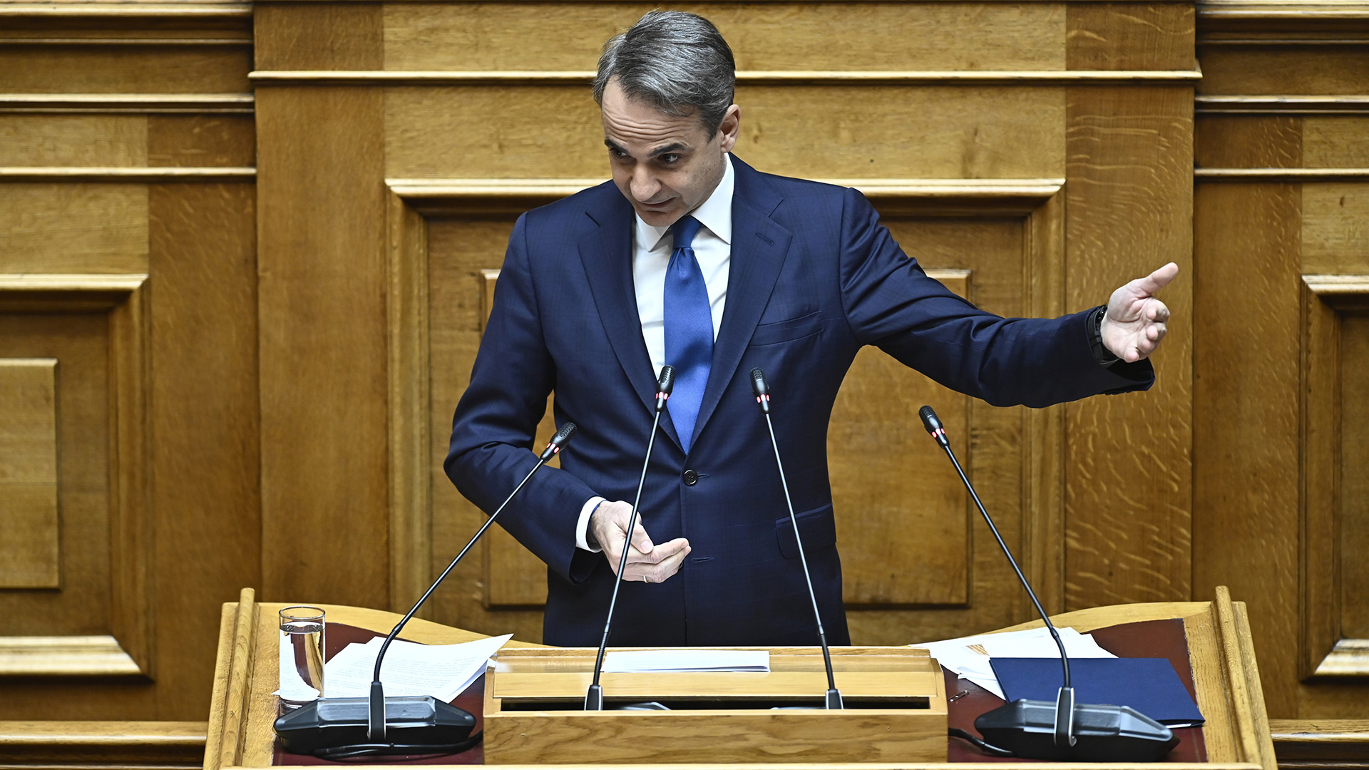 Βουλή: Μετωπική Μητσοτάκη – Ανδρουλάκη για αγρότες, ΠτΔ, συνεργασίες-2