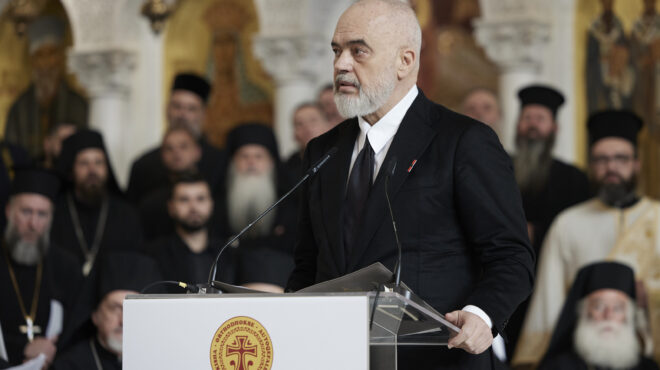 αλβανία-ο-ράμα-έπλεξε-το-εγκώμιο-του-αρ-563443930