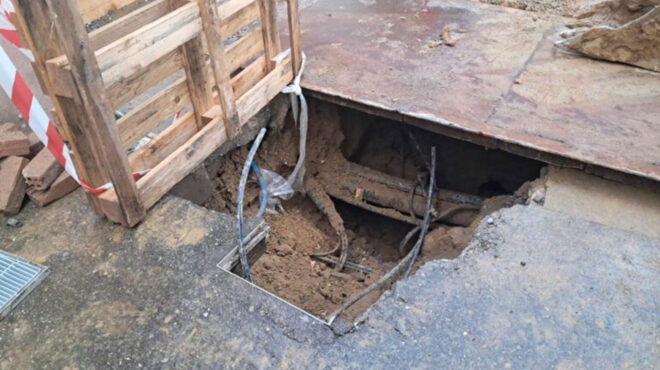 πύργος-ανοιξε-η-γη-και-κατάπιε-μαθητ-563444347