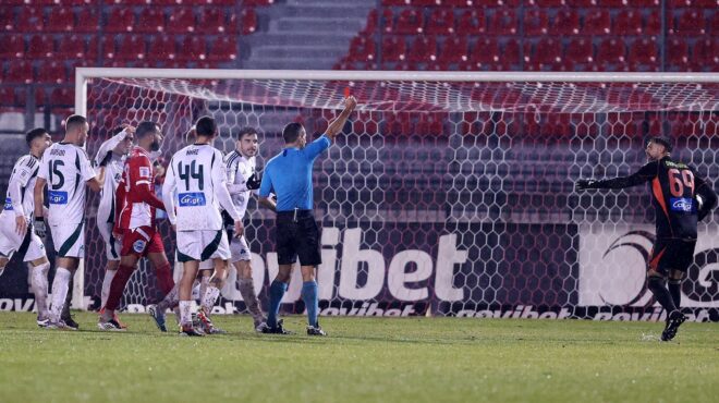 σούπερ-λιγκ-1-παραμένει-άλυτο-το-πρόβλη-563415682