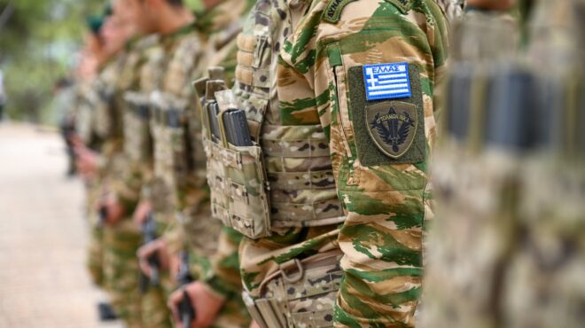 το-σχέδιο-αναδόμησης-για-τα-γαλόνια-στ-563412004