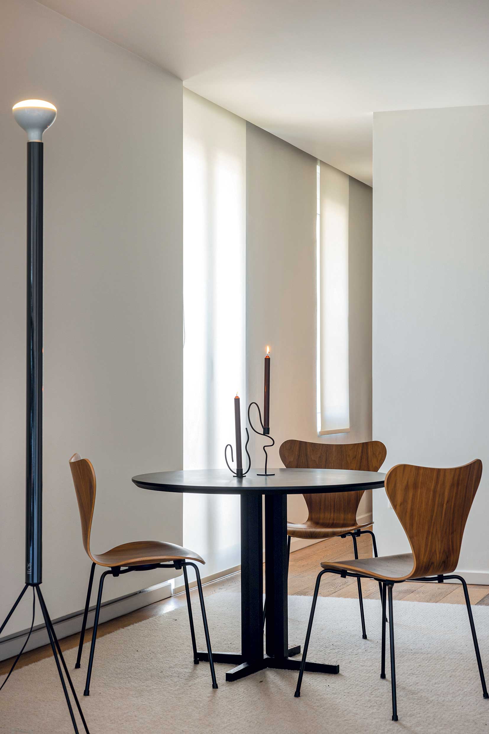 Ενα σπίτι γεμάτο μοναδικά αντικείμενα ντιζάιν στο Παγκράτι-4