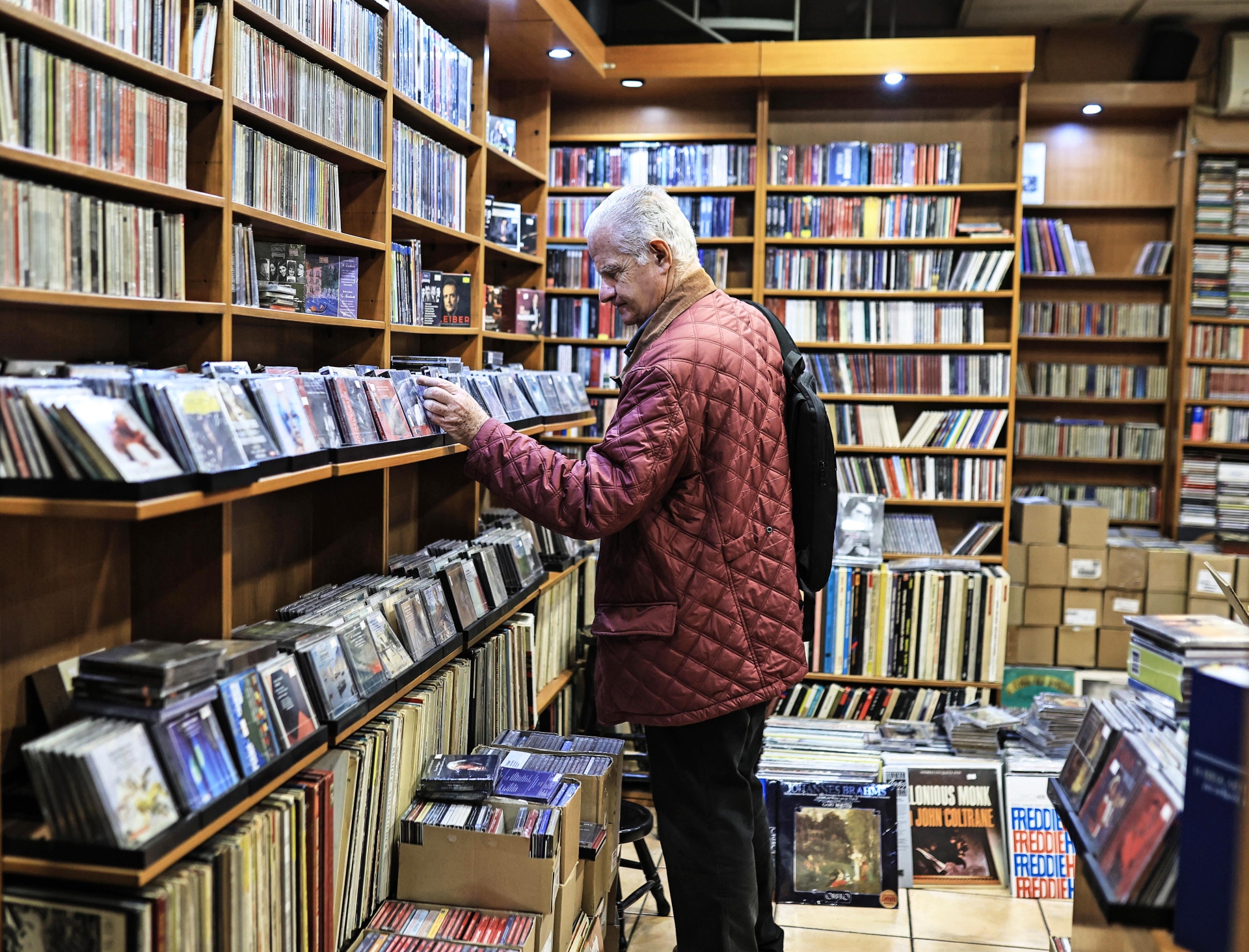 Στοά Οπερας: Περπατώντας σε πεντάγραμμα-10