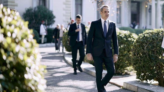 η-κυβέρνηση-βάζει-θεμέλια-για-το-2027-563400526