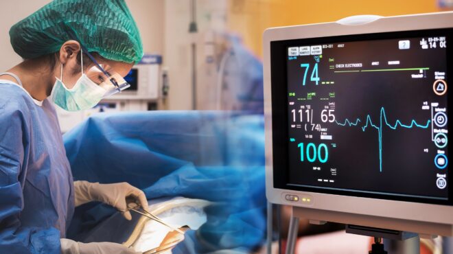 λίγοι-και-μεγάλοι-στην-ιδιωτική-υγεία-563421499