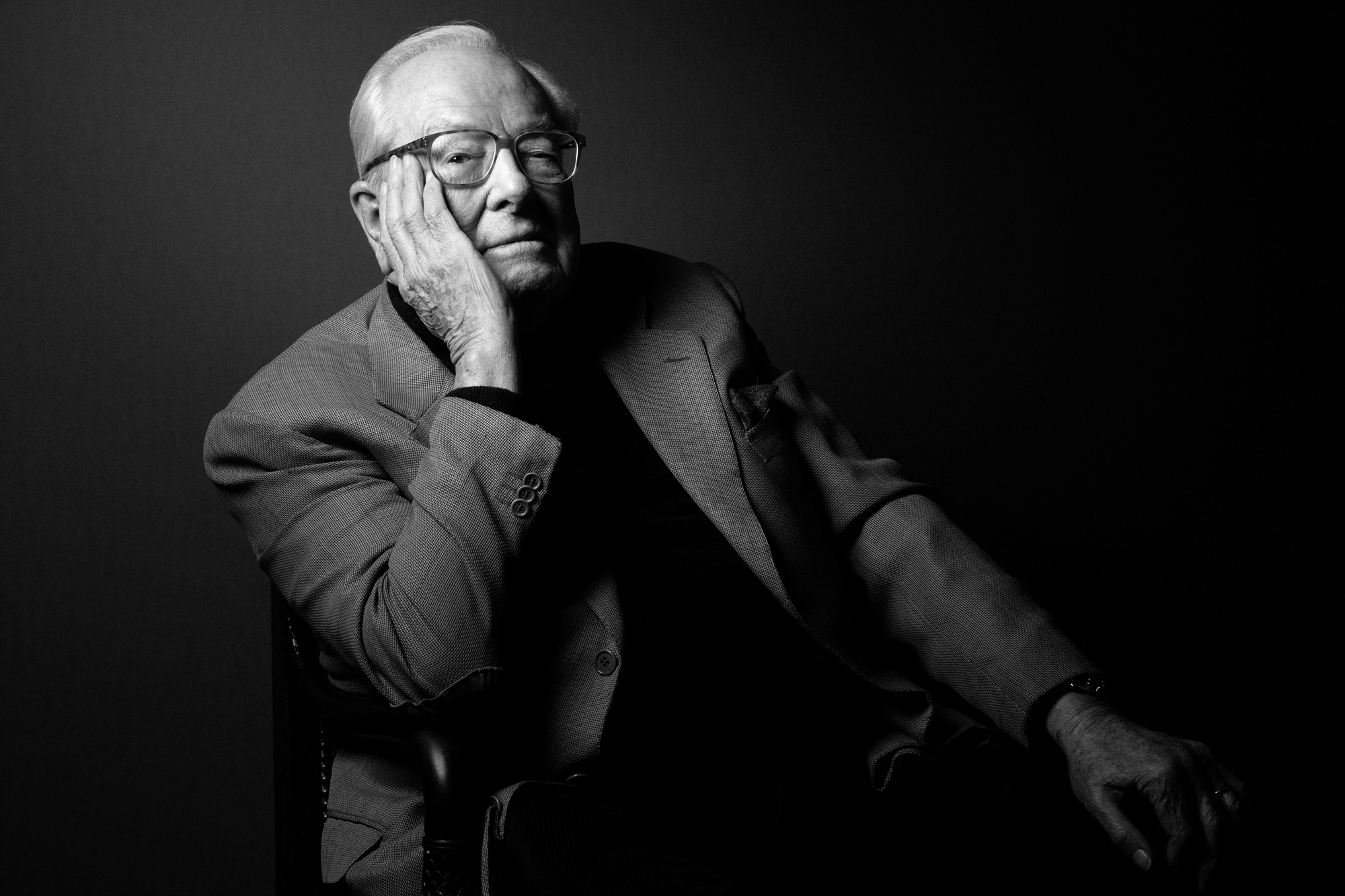 η-συνέχεια-μιας-διαρκούς-πατροκτονία-563412154