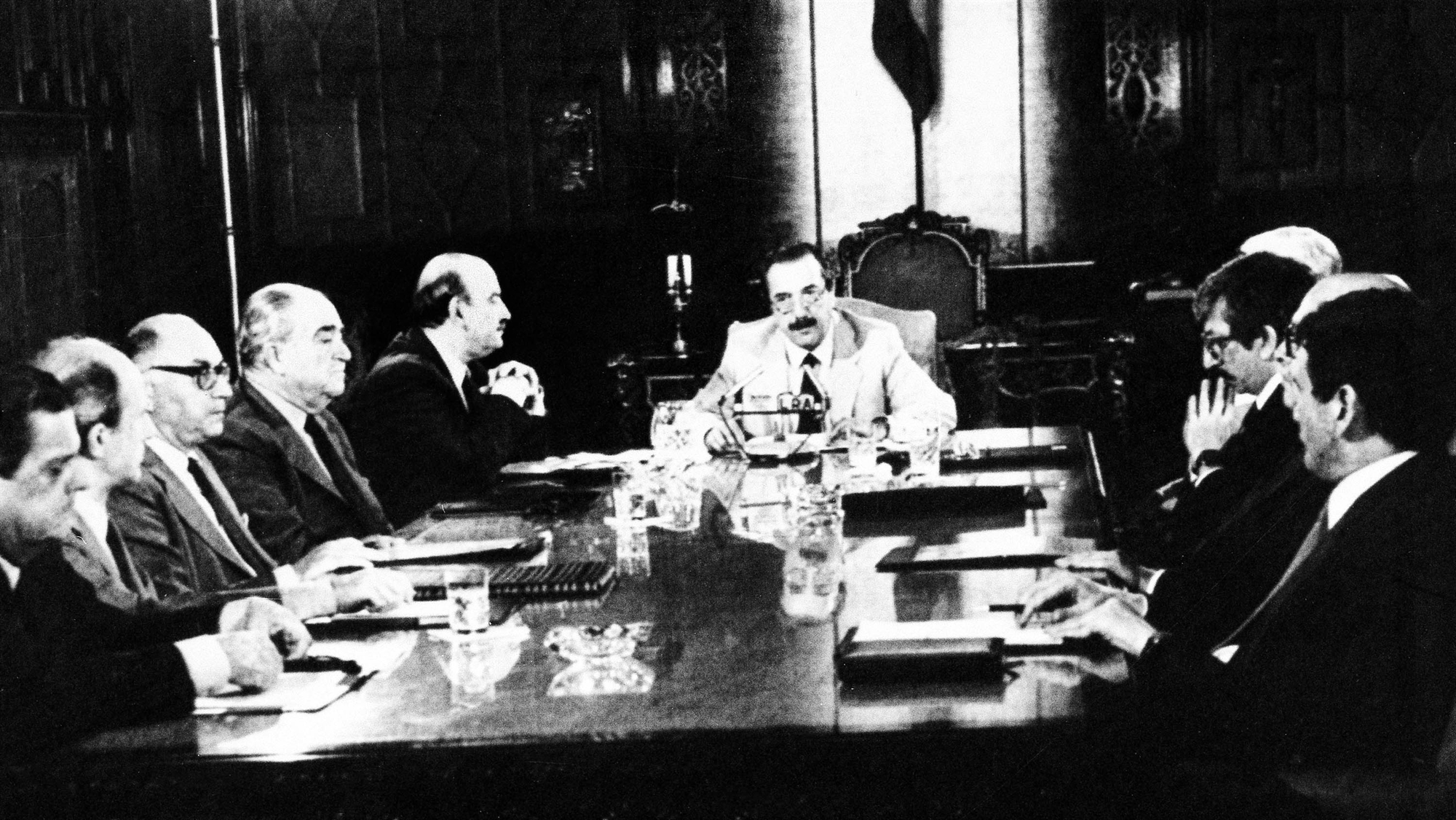 Η δύσκολη πορεία της Αργεντινής προς τη Δημοκρατία-3