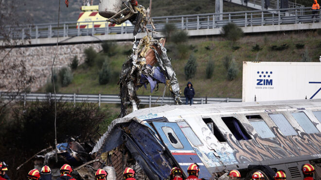 τέμπη-σε-κλοιό-η-hellenic-train-563443972