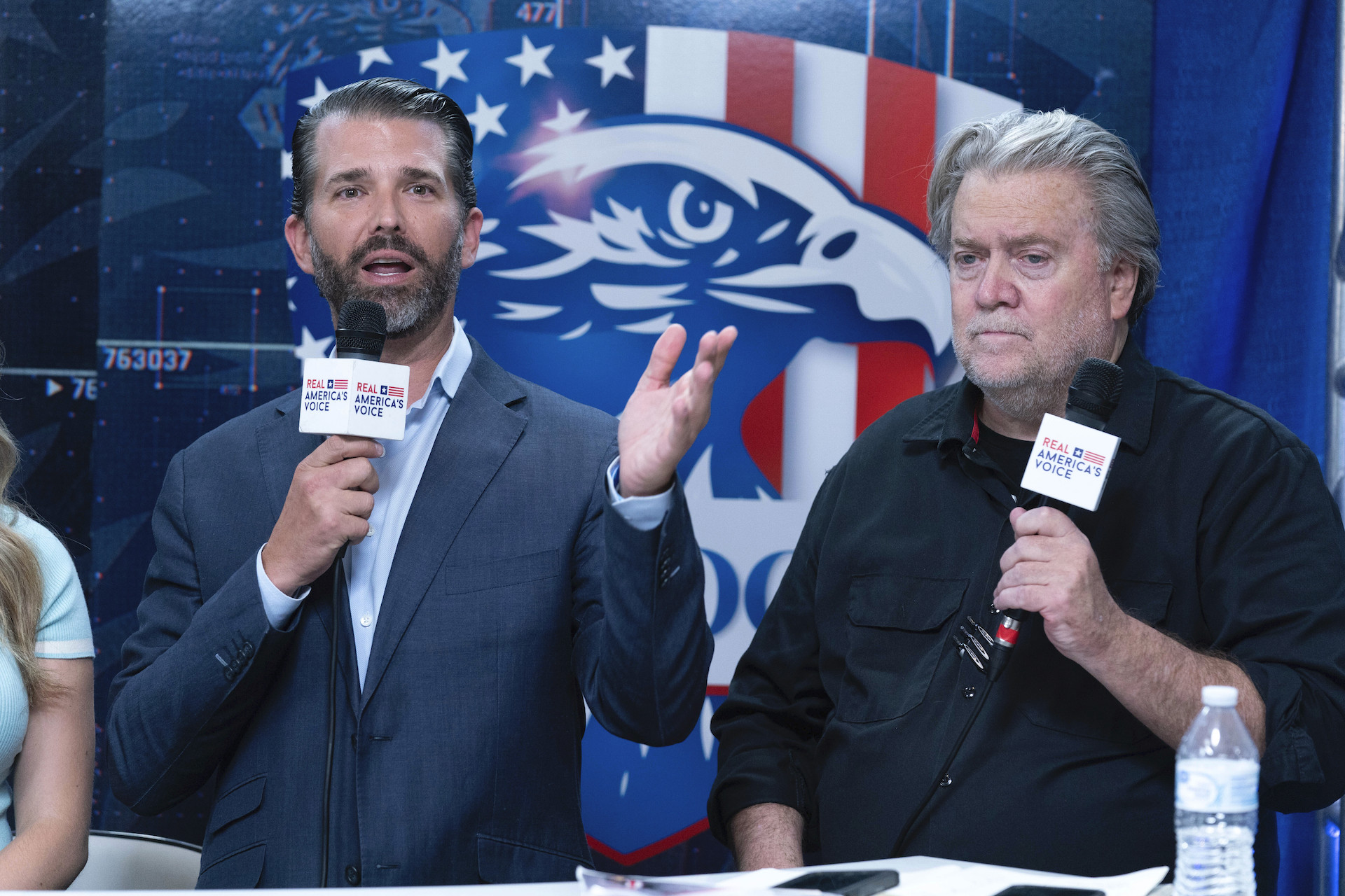 Μασκ – Ρεπουμπλικανοί: Από το «πρώτα η Αμερική» στον εμφύλιο για τη βίζα-6