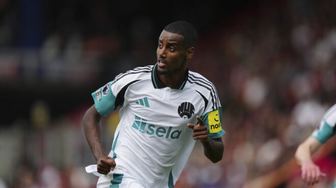 η-αγωνιστική-ανύψωση-του-αλεξάντερ-ισ-563408239