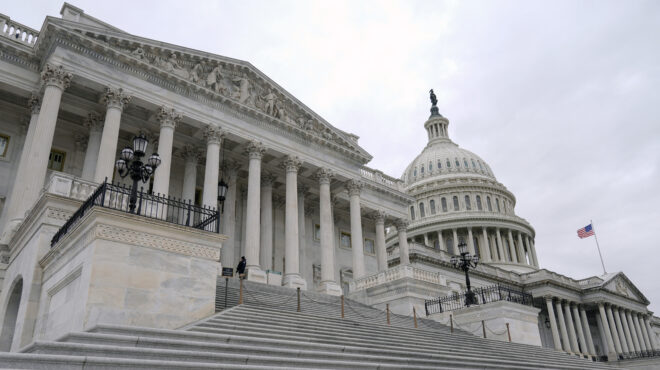 ηπα-κατάθεση-νομοσχεδίου-για-μόνιμη-ά-563416003