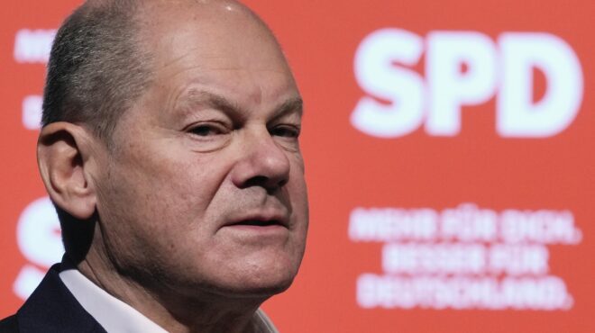 ολαφ-σολτς-ο-μασκ-αποτελεί-κίνδυνο-για-563422240