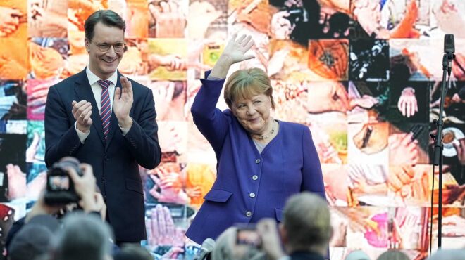 μέρκελ-η-ευρώπη-είναι-η-ασφάλεια-ζωής-563425321