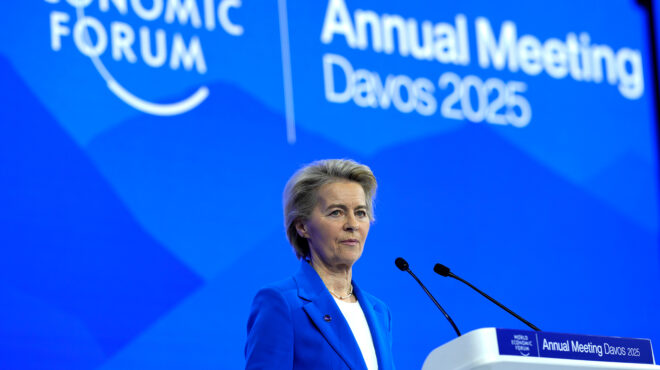 e-e-καρότο-και-μαστίγιο-για-τους-δασμο-563427844