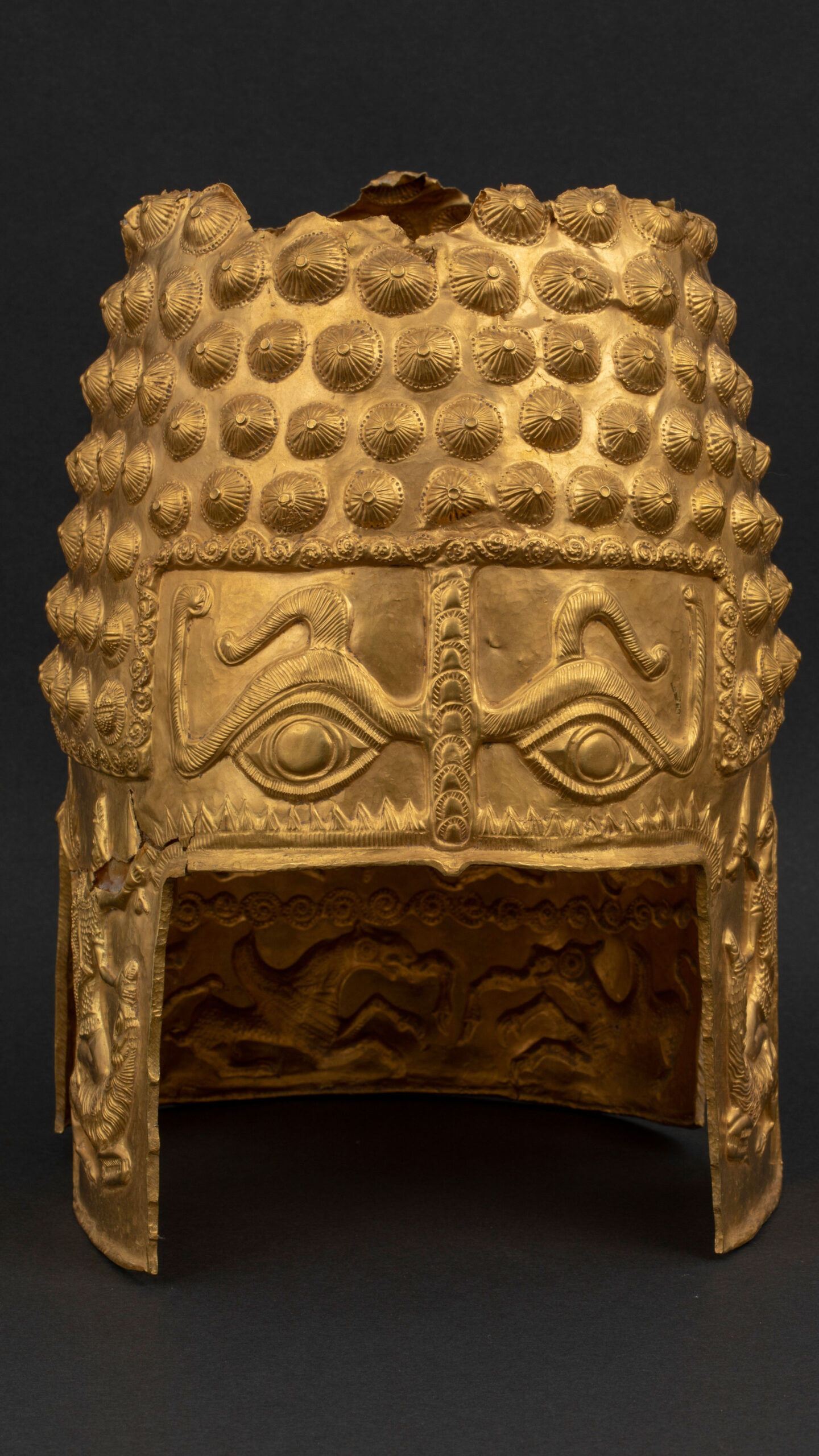 ρουμανία-οργή-για-την-κλοπή-εθνικών-θη-563446402