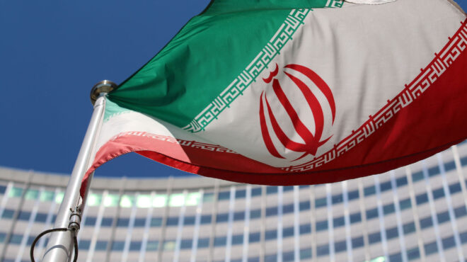 αφέθηκε-ελεύθερος-και-επιστρέφει-στη-563413894