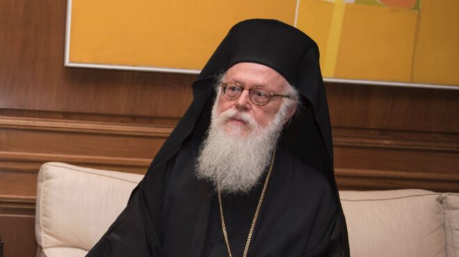 σε-κρίσιμη-κατάσταση-ο-αρχιεπίσκοπος-563404165