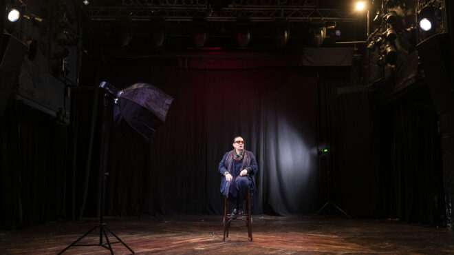 ακούει-τραπ-η-λίνα-νικολακοπούλου-στο-563433358