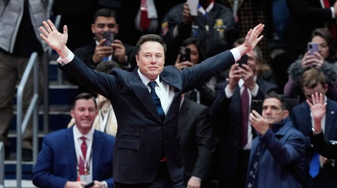 αναζητώντας-έναν-αμερικανό-μεσσία-563435164