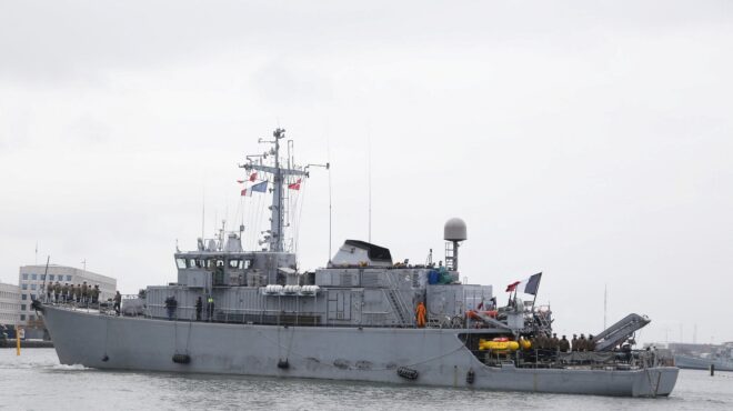 εσθονία-καλωδιόσημο-για-τα-εμπορικ-563441521