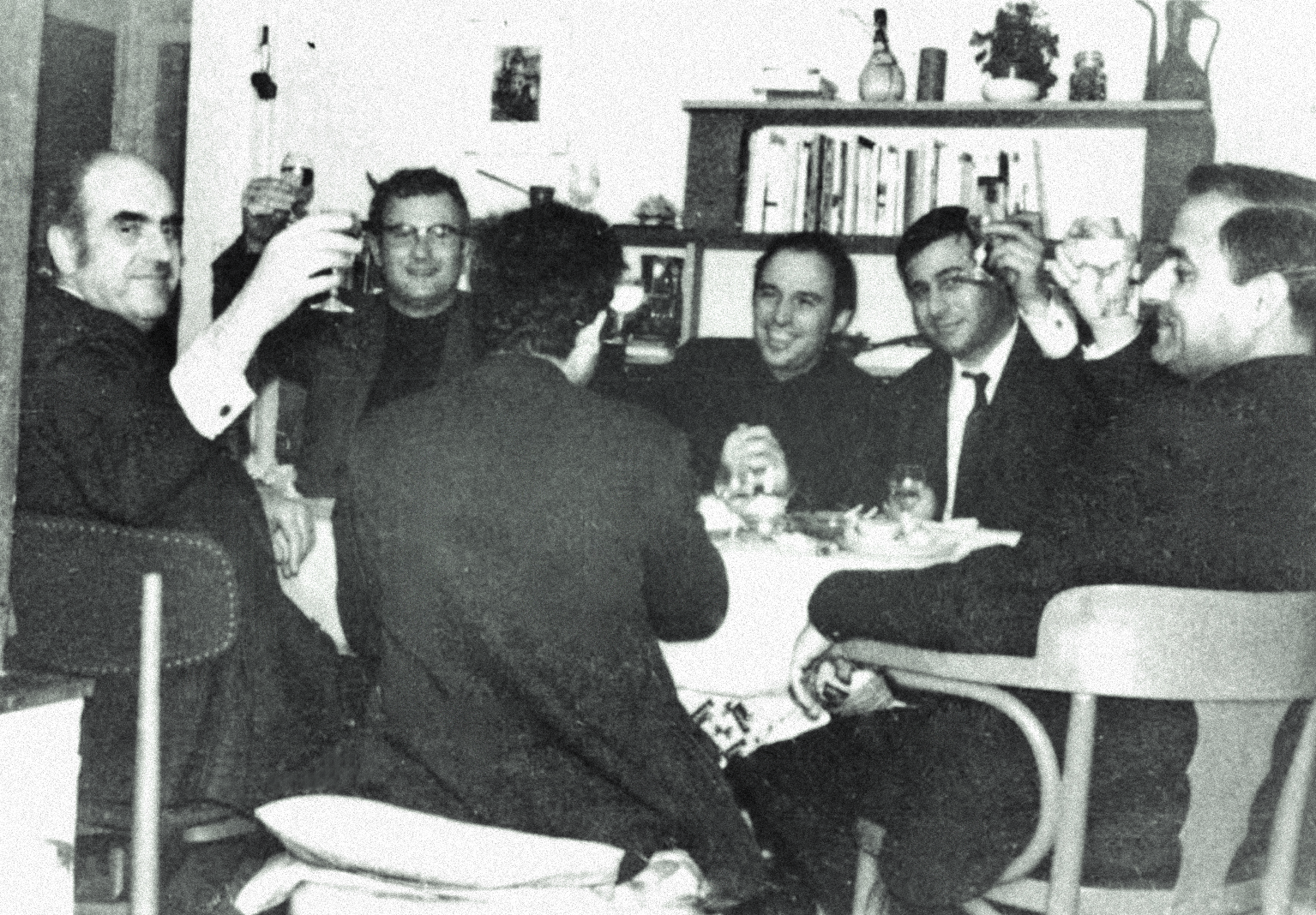 Κώστας Σημίτης, 1936-2025: Τα μυστήρια και οι σταθμοί μιας ζωής δοσμένης στην πολιτική-6